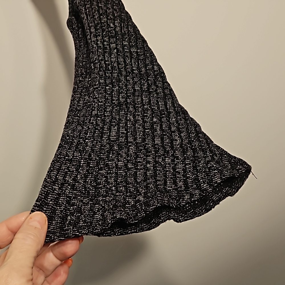 Dress size lg - Picture 5 of 5